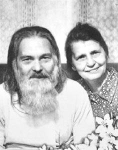 Отец Григорий и матушка Нина Пономаревы