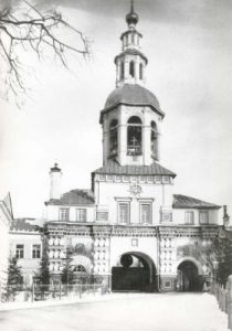 Надвратный храм прп. Симеона Столпника Данилова монастыря. 1900-е гг.