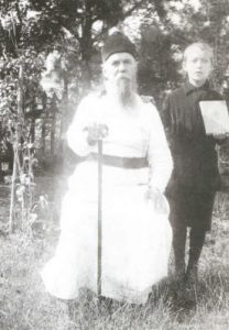 Отец Георгий (Лавров) и Ваня Сарычев