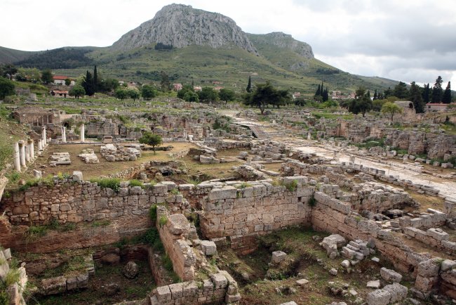 Толкования на Послания 3: 1 Кор