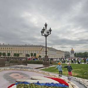 праздник на Дворцовой площади