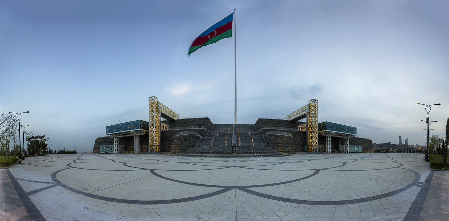 Площадь государственного флага