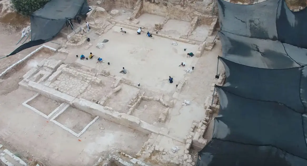 Экскурсию по древнему византийскому храму, найденному археологами, можно совершить через новое приложение