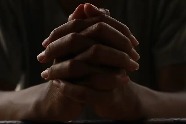 В УПЦ составили молитву об онкобольных детях