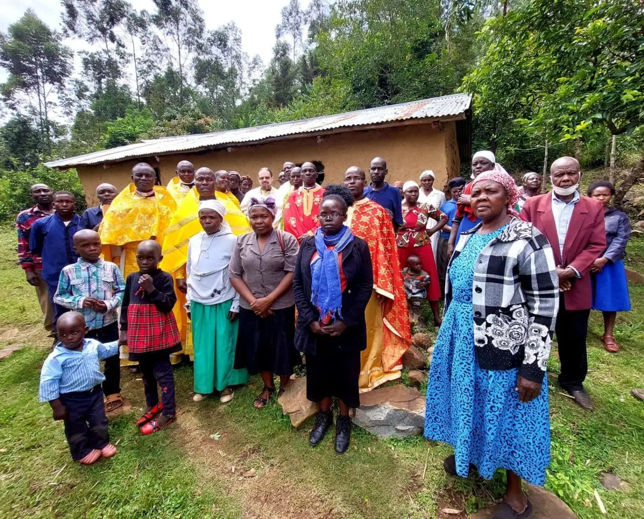 В Кении изгнанные из храмов священники Экзархата РПЦ строят новые