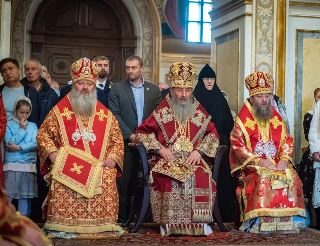 Черкасские депутаты проголосовали за запрет деятельности Украинской Православной Церкви в городе