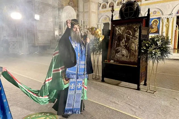 Предстоятель Сербской Православной Церкви призвал сербов коленопреклоненно молиться о мире в земле Украинской
