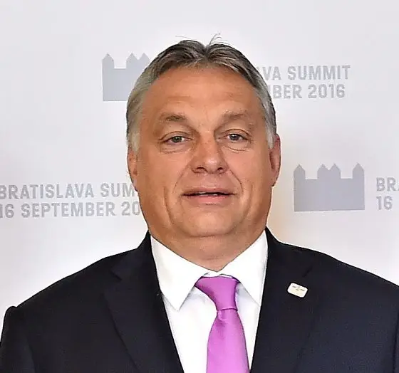 Премьер-министр Венгрии выступил против санкций в отношении патриарха Кирилла