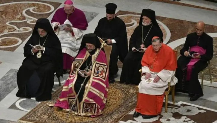 Делегация Константинопольской Православной Церкви молилась на мессе в Ватикане в праздник святых Петра и Павла