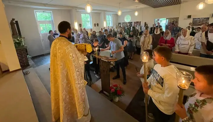 Украинская Православная Церковь открыла в Берлине приход в честь Всех святых