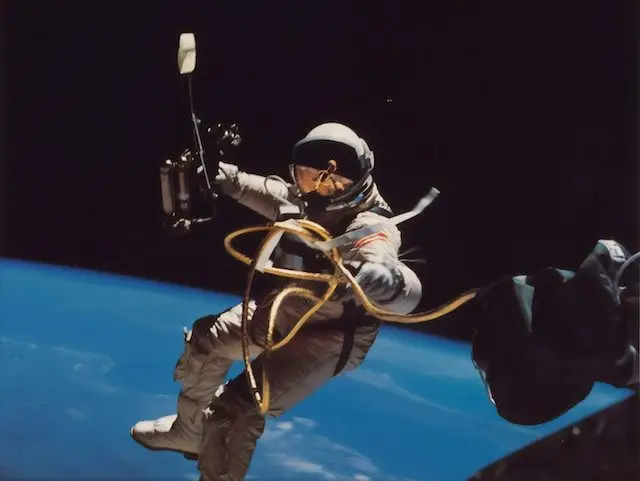 Американский астронавт Барри Уилмор рассказал о своем религиозном опыте в космосе