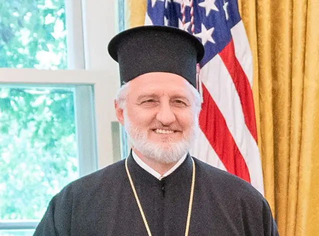 Архиепископ Америки Элпидофор получил выговор от патриарха Варфоломея из-за крещения детей гомосексуальной пары