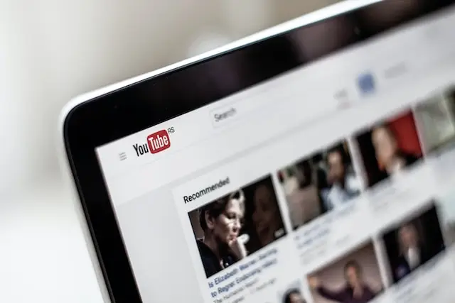 Член Совета по правам человека предложил заблокировать «вражескую платформу» YouTube