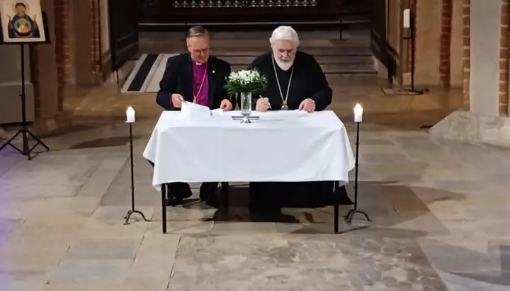 Финляндская архиепископия Константинопольского патриархата признала крещение лютеран, а лютеране признали крещение, совершенное православными