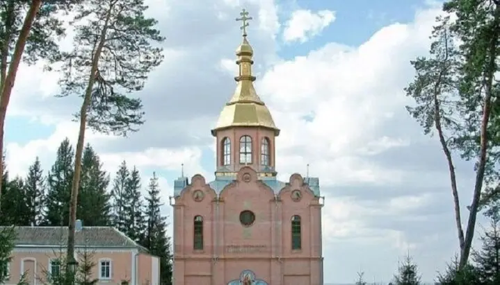 В Сумской области в результате обстрелов пострадал Глинский мужской монастырь