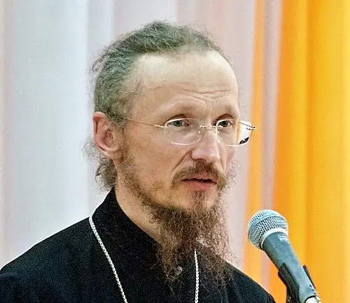 Митрополит Минский Вениамин отстранил священника за молитву об Украине