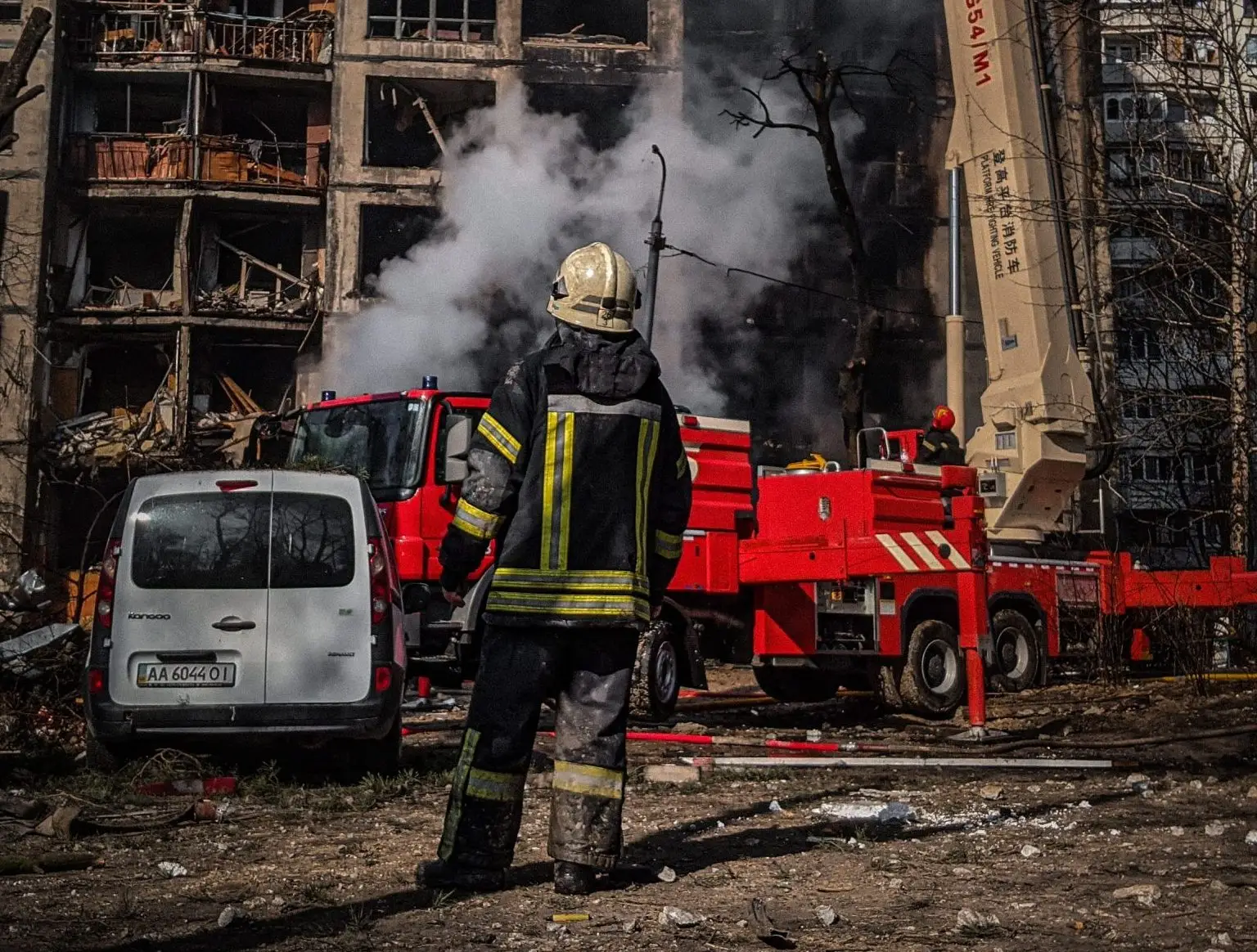Число погибших в результате ракетного удара по девятиэтажке в Днепре увеличилось до 45