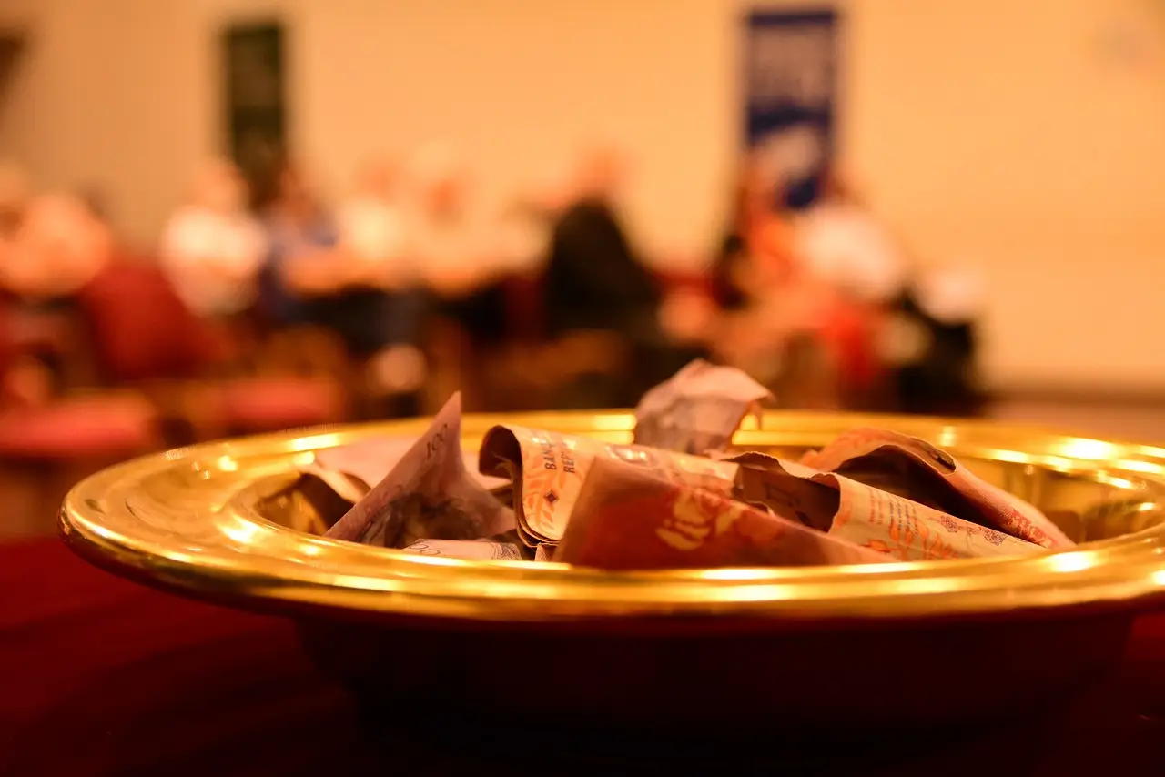 В США протестантская организация заплатит почти миллион долларов за проведение богослужений при клинике «Федерации планирования семьи»