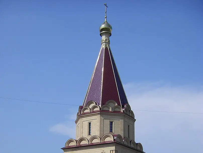 Почти 300 адресов вошли в программу строительства православных храмов в Москве