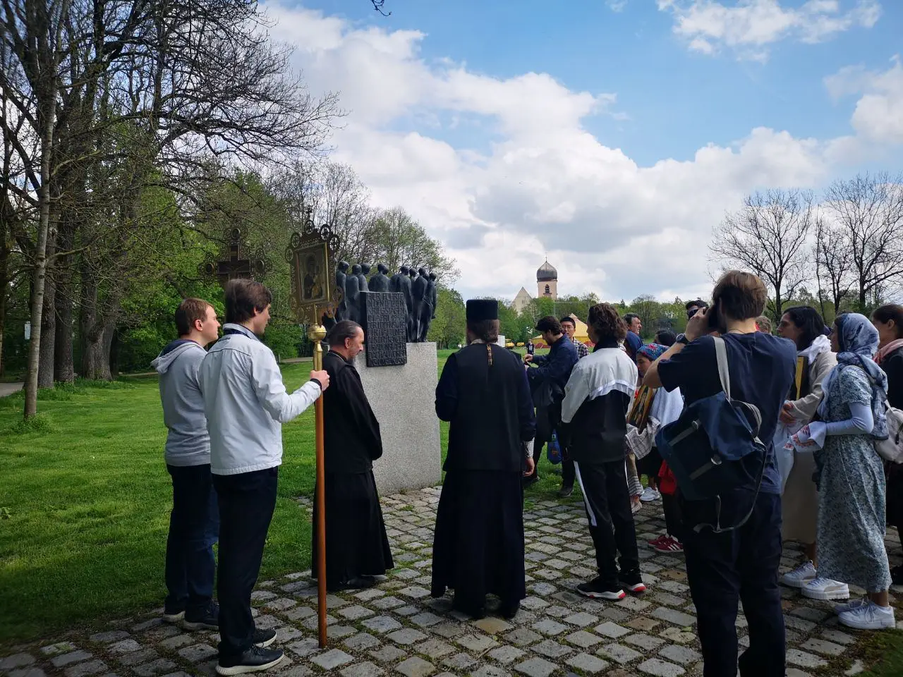 6 мая состоялся ежегодный православный крестный ход из Мюнхена в Дахау