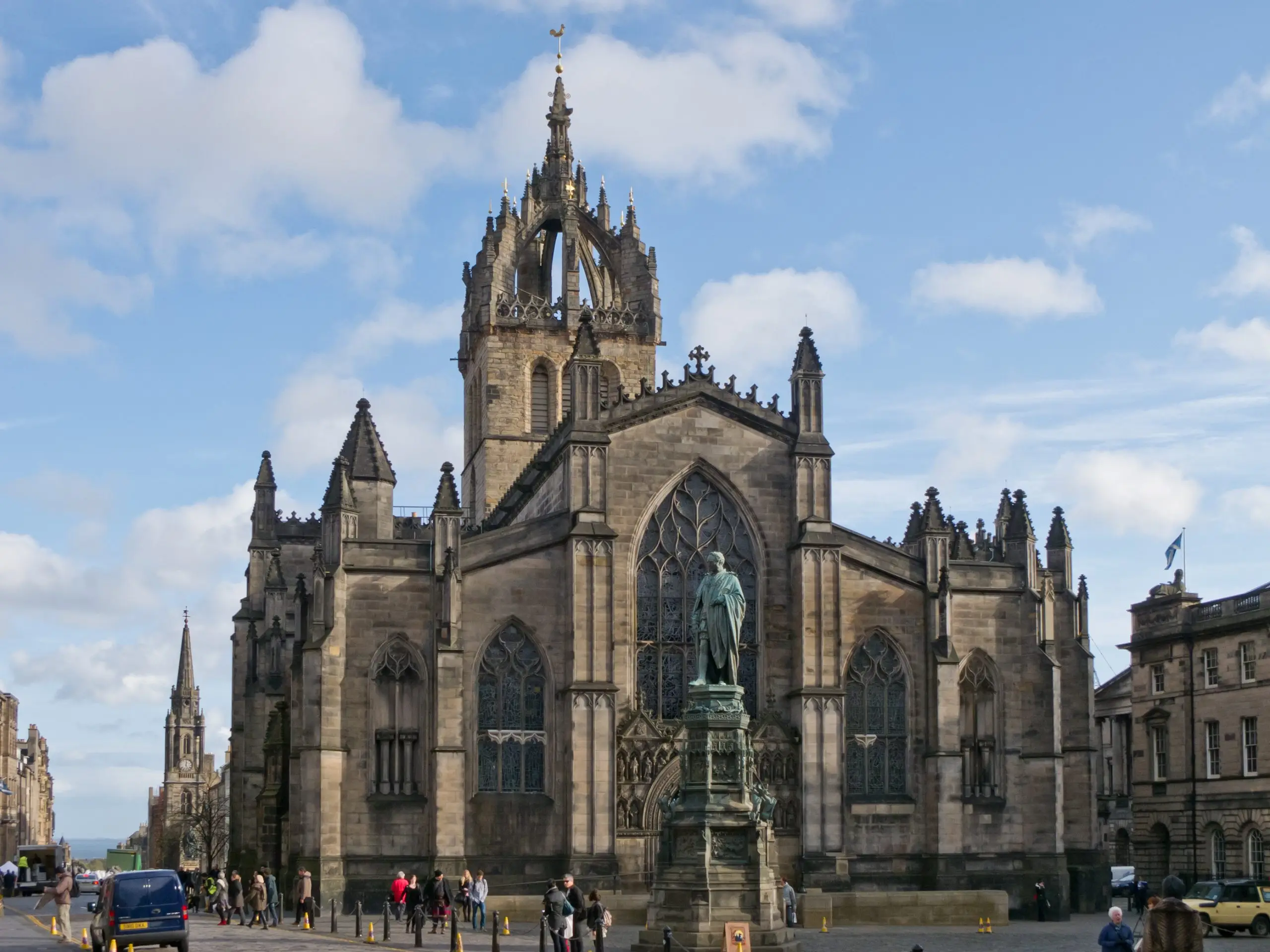 Церковь Шотландии потеряла более половины своих членов
