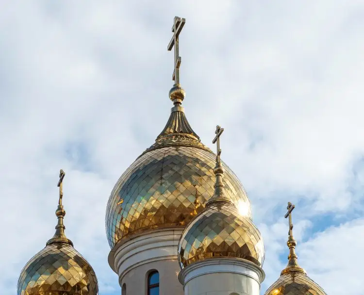 Число православных храмов в Москве достигло 400