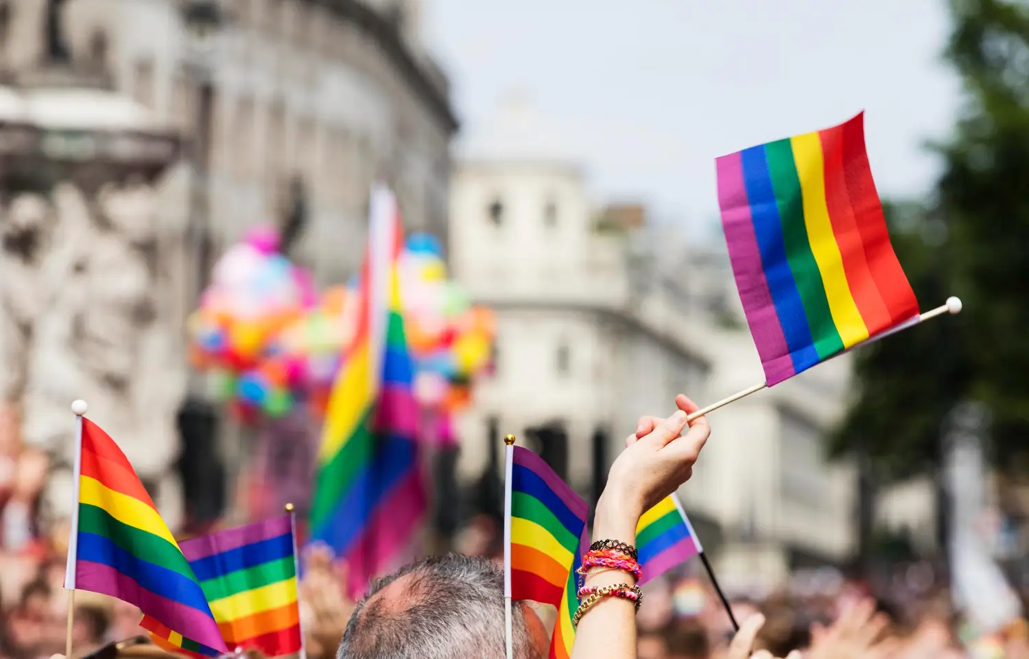 Правительство Греции заявило, что узаконит однополые союзы, несмотря на несогласие Церкви