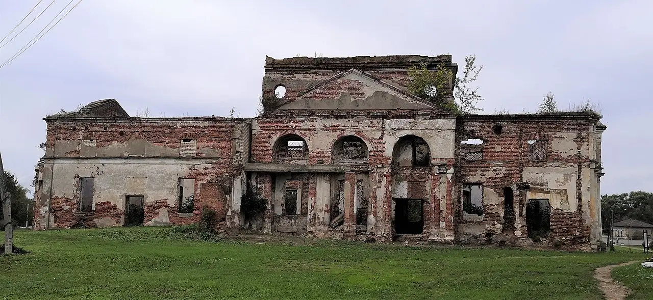 Ярославская область намерена принять в собственность заброшенные церкви