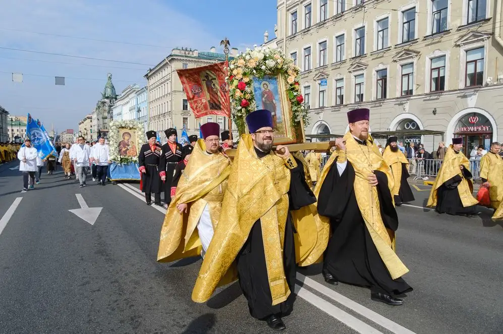 300-летие перенесения мощей святого Александра Невского отметили в Санкт-Петербурге