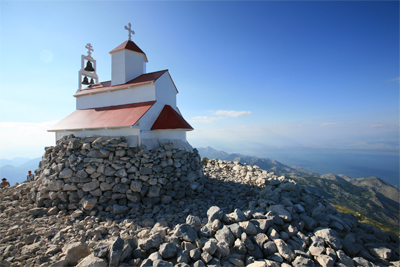 Файл:Церковь Святой Живоначальной Троицы (Румия).jpg