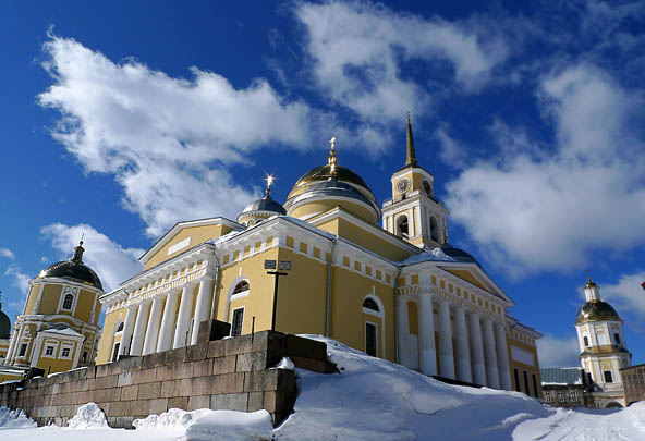 Файл:Богоявленский собор (Нило-Столобенская пустынь).jpg