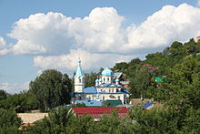 Уфа, Крестовоздвиженская церковь, вид с жд перехода