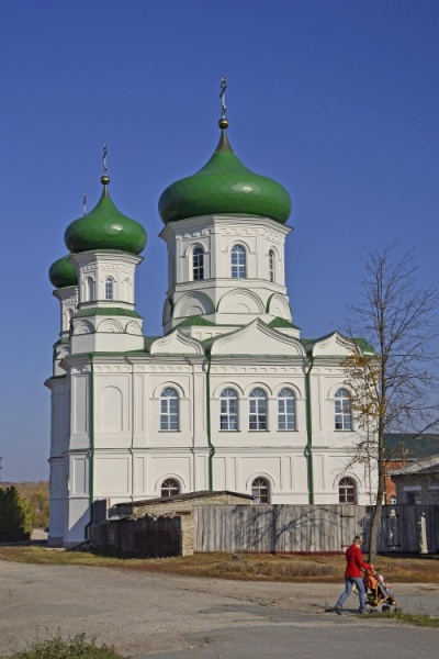 Файл:Ильинский храм Троекуровского.jpg