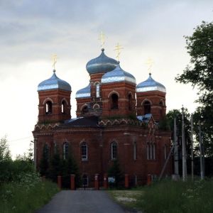 Покровский храм Марьинское.jpg