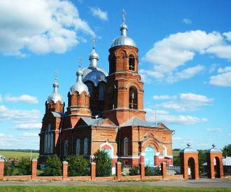 Свято-Казанский храм (Маколово)