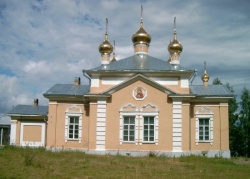 Храм Всех Святых Важеозерского монастыря
