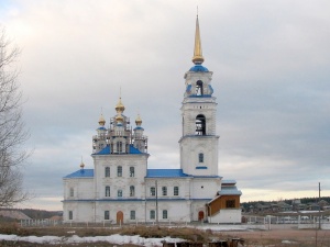 Свердловская область (храмы), Петропавловский храм Североуральск5