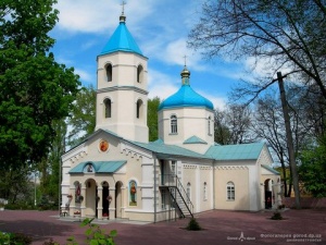 Тихвинский монастырь Днепр1.jpg