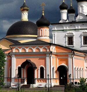 Знаменский храм Давидовой пустыни.jpg