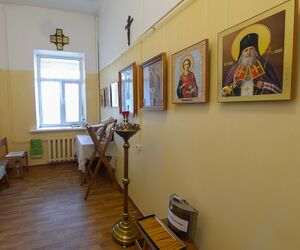 Молельная комната святителя Луки Симферопольского (Лосино-Петровский).jpg