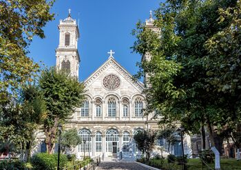 Церковь Святой Троицы (Стамбул)