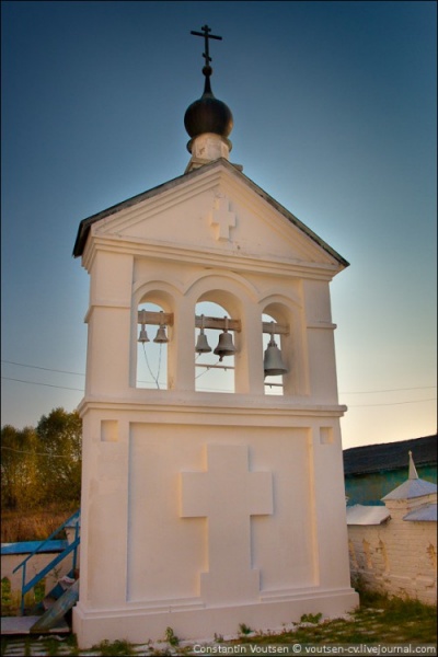 Файл:Звонница Юрьев-Польского.jpg