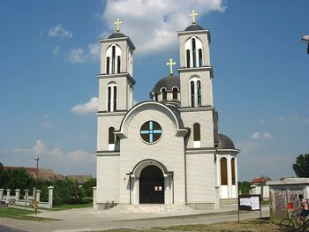 Церковь святых апостолов Петра и Павла (Гайдобра)
