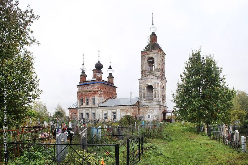 Файл:Благовещенский храм Солонец.jpg