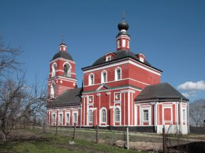 Георгиевский храм Веськово 2.jpg