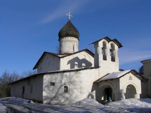 Церковь Иоакима и Анны на Полонище (Псков).jpg