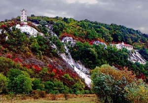 Лядовский Усекновенский скальный мужской монастырь