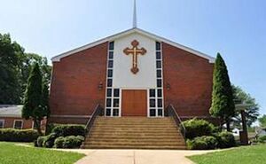 Церковь Покрова Пресвятой Богородицы в Форт Ку’Аппеле ПЦА (Вирджиния).jpg