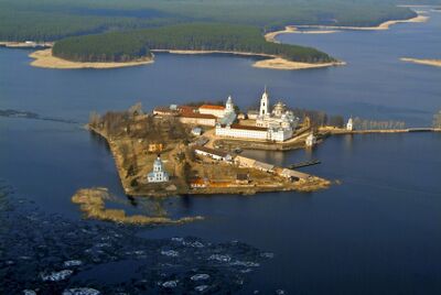 Нило-Столобенская мужская пустынь