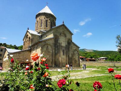 Женский монастырь святой Нины в Мцхете (Самтавро)